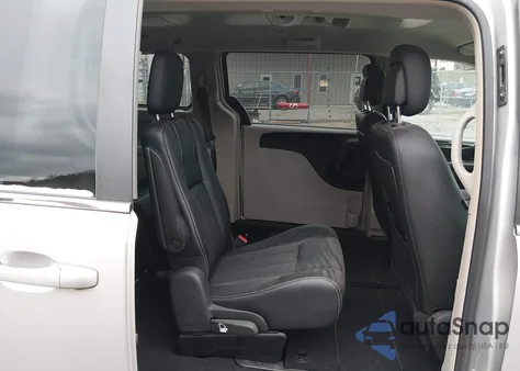 2012 Chrysler Town & Country Touring из США, поврежденный, VIN 2C4RC1BG9CR188669